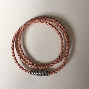 Peach/Coral leather bracelet w/magnetic clip